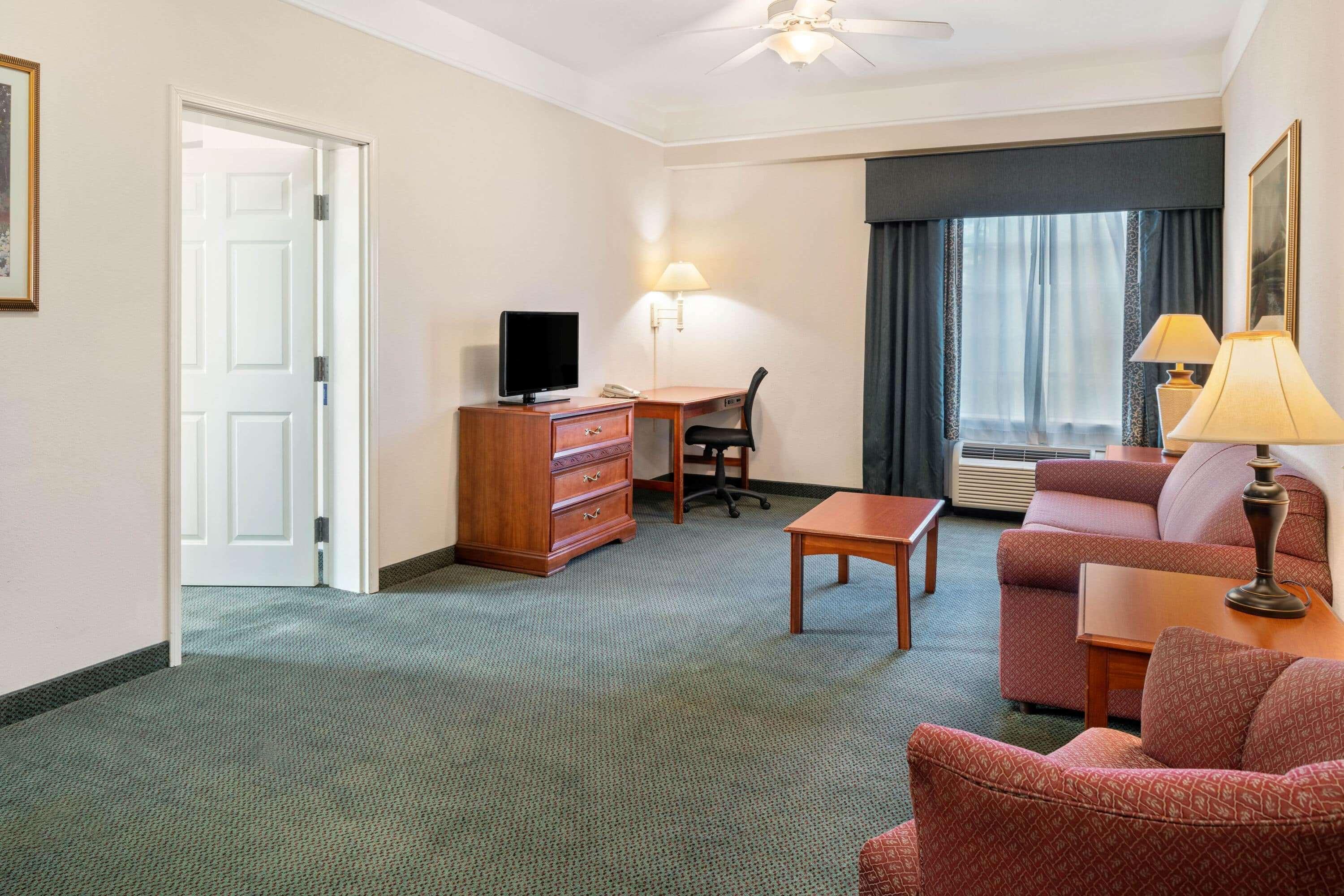 La Quinta Inn And Suites Fort Myers I-75 Экстерьер фото
