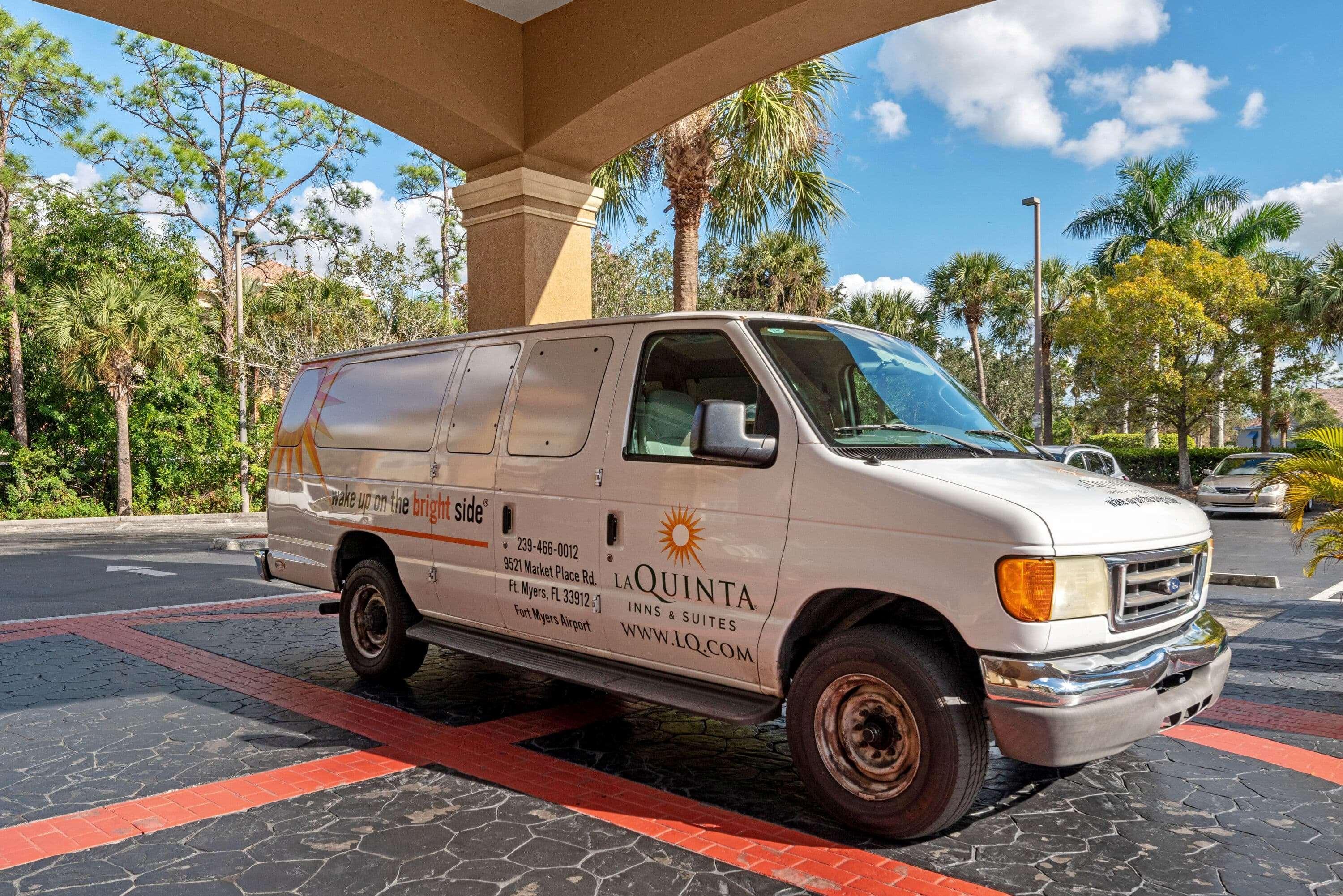 La Quinta Inn And Suites Fort Myers I-75 Экстерьер фото