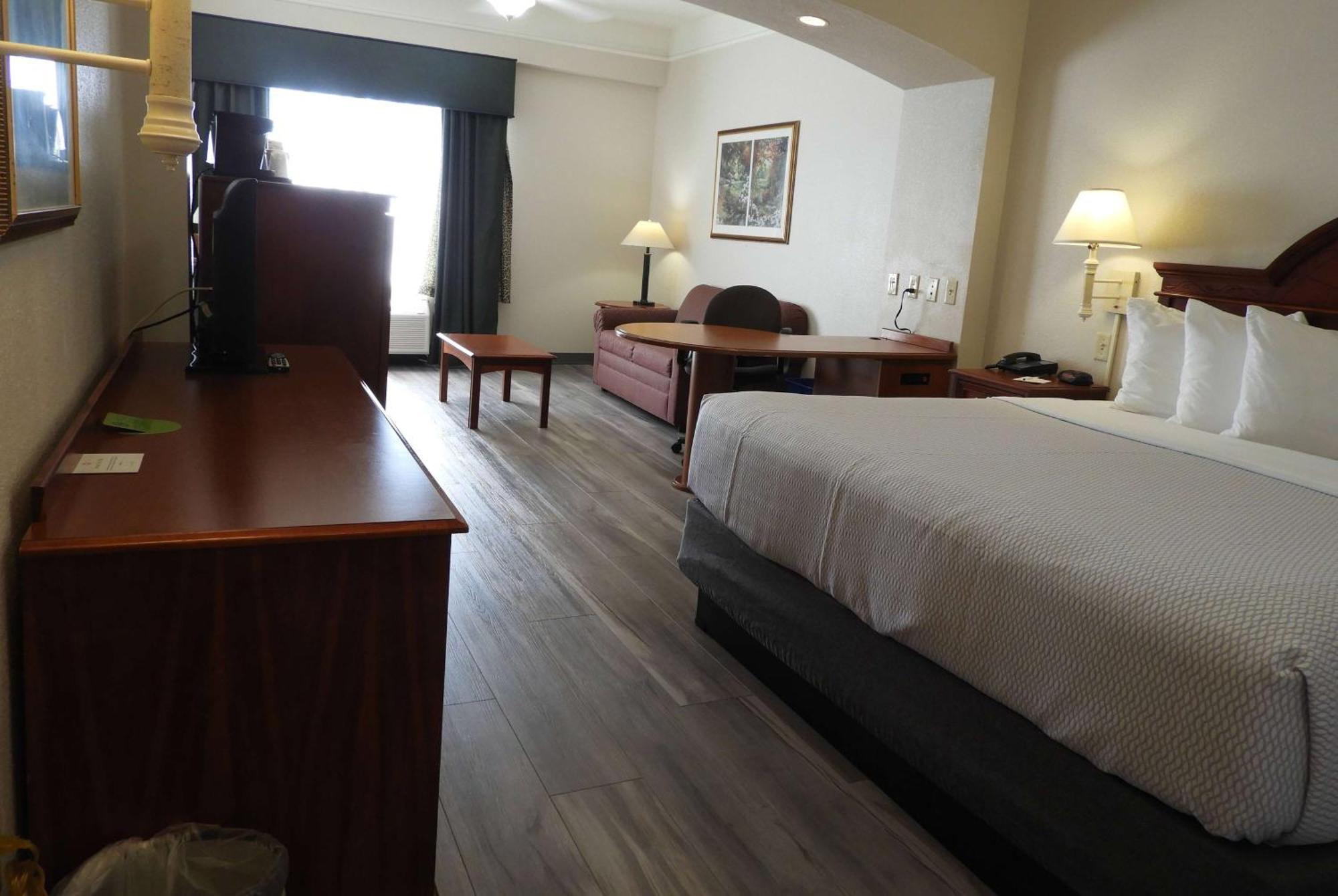 La Quinta Inn And Suites Fort Myers I-75 Экстерьер фото