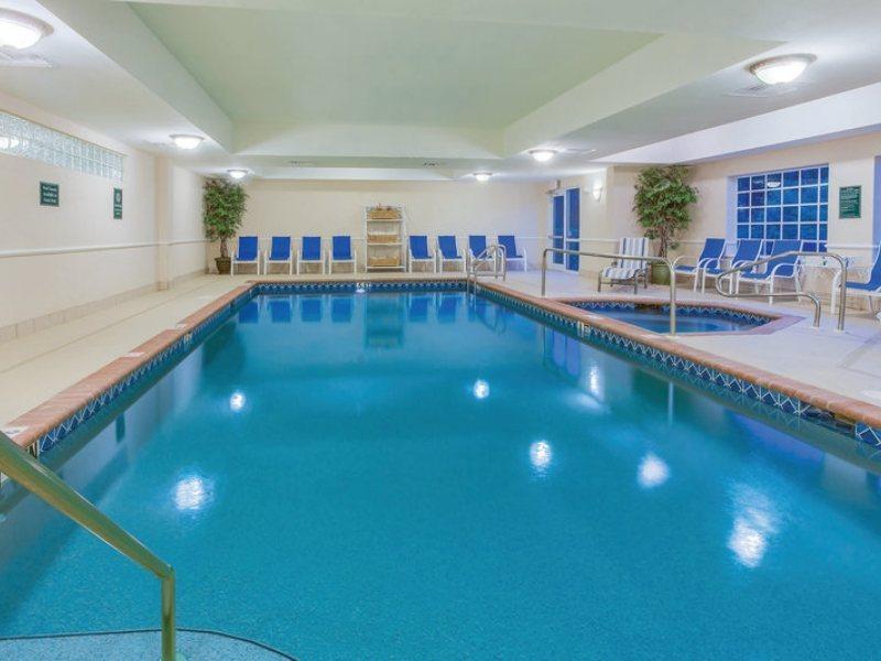 La Quinta Inn And Suites Fort Myers I-75 Экстерьер фото