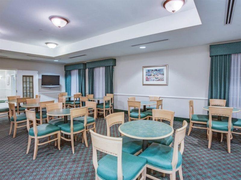 La Quinta Inn And Suites Fort Myers I-75 Экстерьер фото