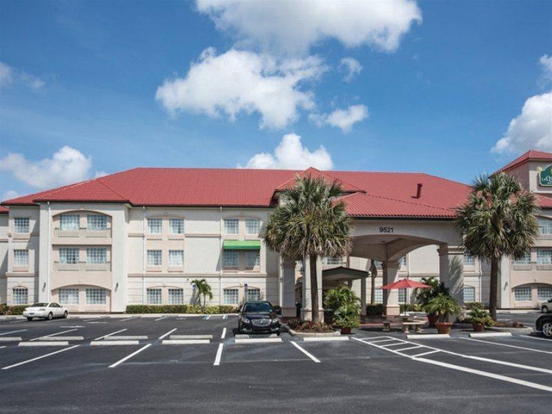 La Quinta Inn And Suites Fort Myers I-75 Экстерьер фото