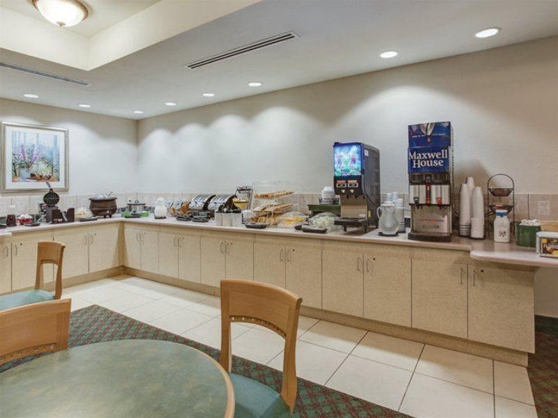 La Quinta Inn And Suites Fort Myers I-75 Экстерьер фото