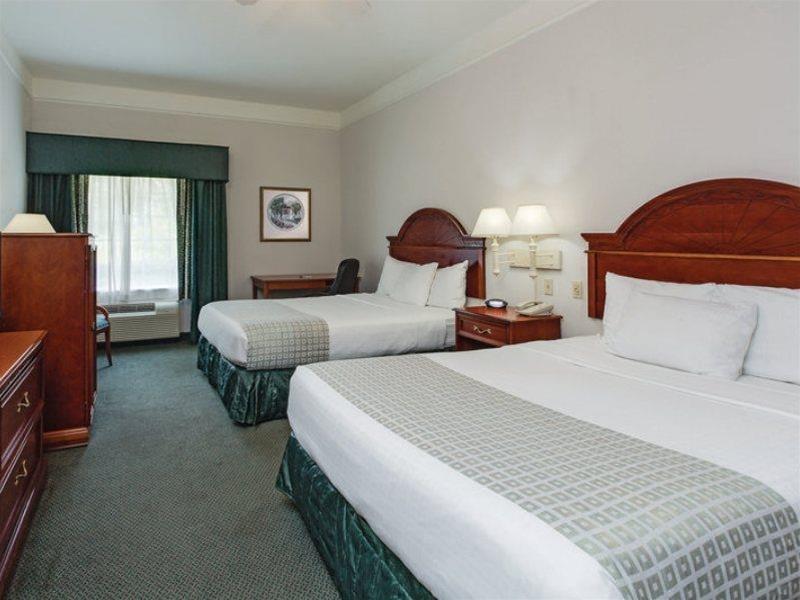 La Quinta Inn And Suites Fort Myers I-75 Экстерьер фото